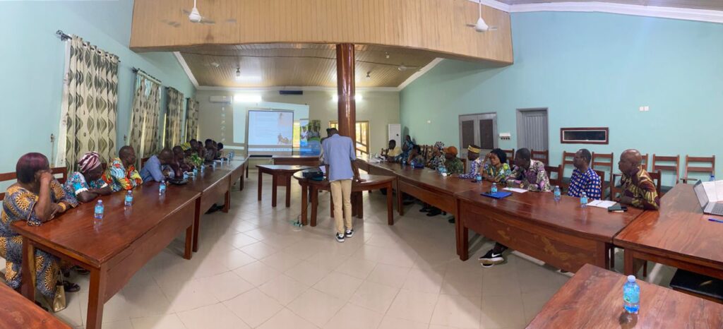 Résilience Communautaire face aux Défis Climatiques au Bénin